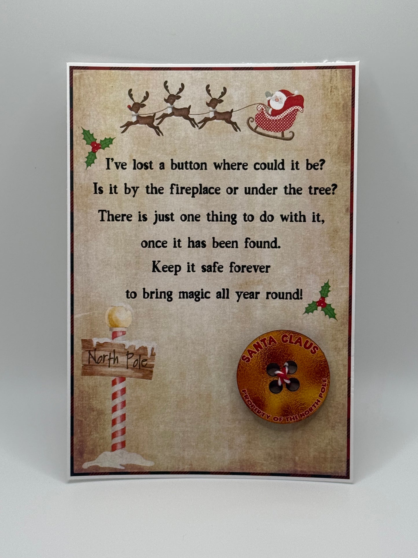Santa’s Missing Button (Yellow) w/Story Card