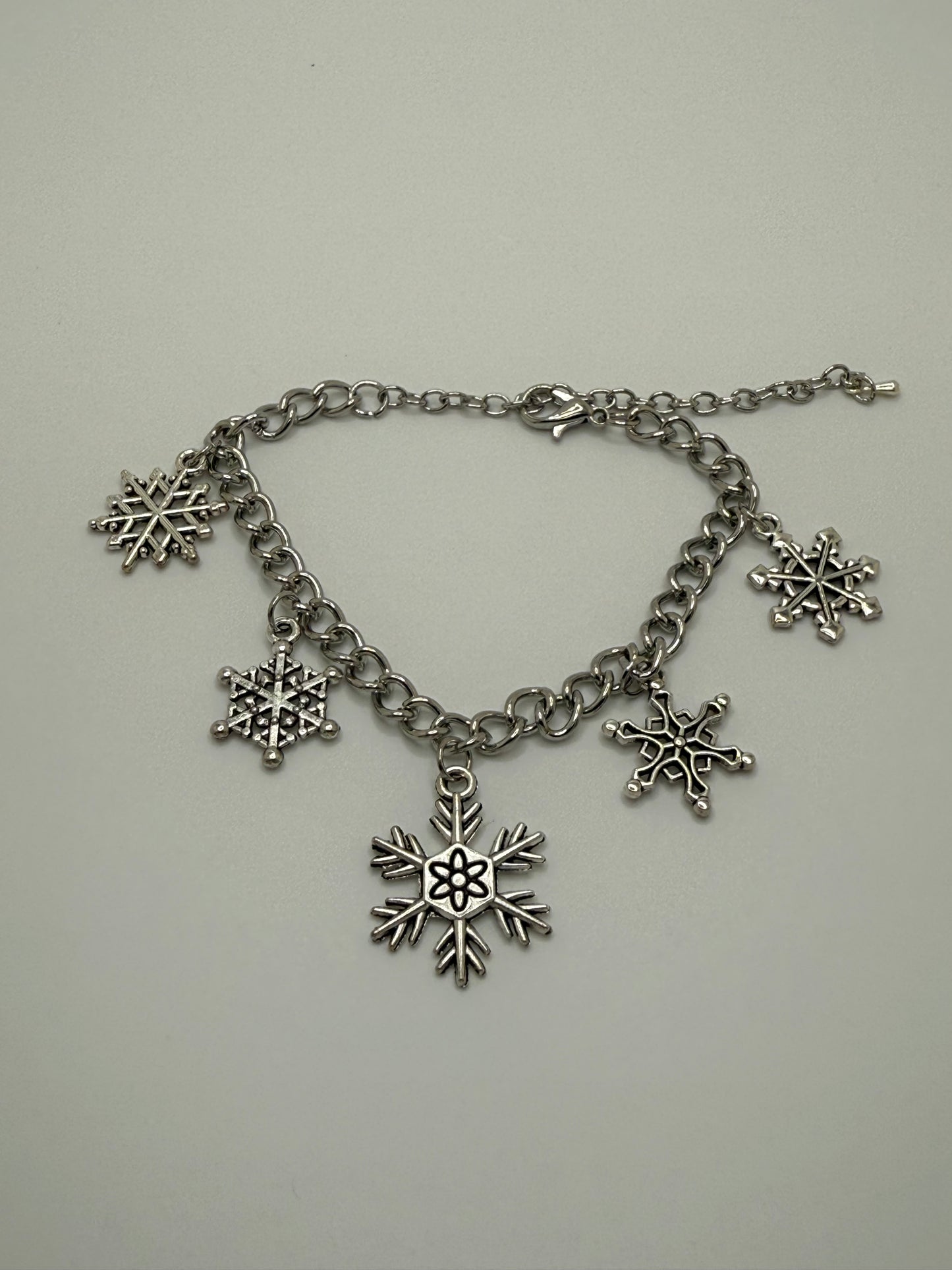 Charm Clip Bracelet-Snowflakes