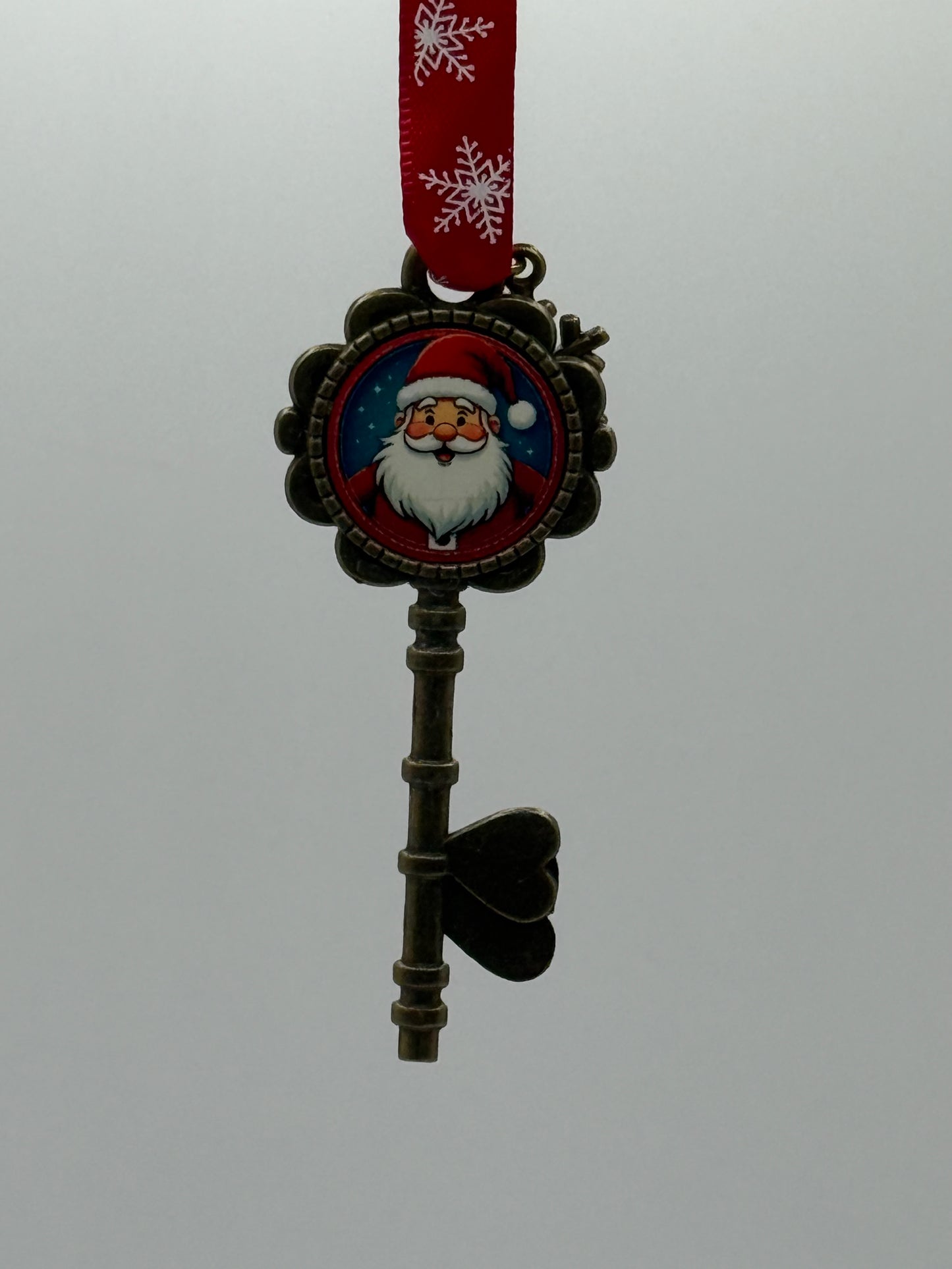 Santa’s Magic Key-Animated Santa Ornament/Decoration