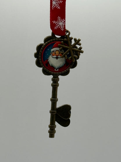 Santa’s Magic Key-Animated Santa Ornament/Decoration