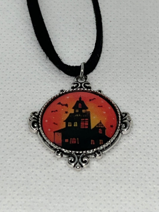 ‘23 Halloween Haunted House-Charm Necklace